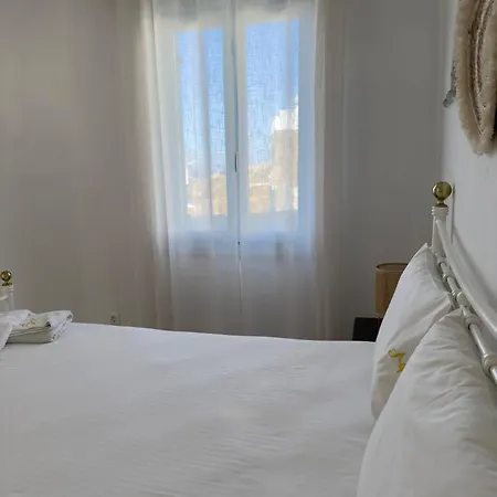 公寓 Akti Giannaki Kardhianí