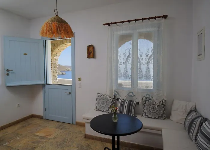 דירה Akti Giannaki Kardhianí