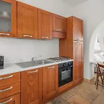 Sea View Rooms In Kardiani *