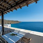 Sea View Rooms In Kardiani דירה *