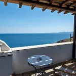 Sea View Rooms In Kardiani Kardhianí