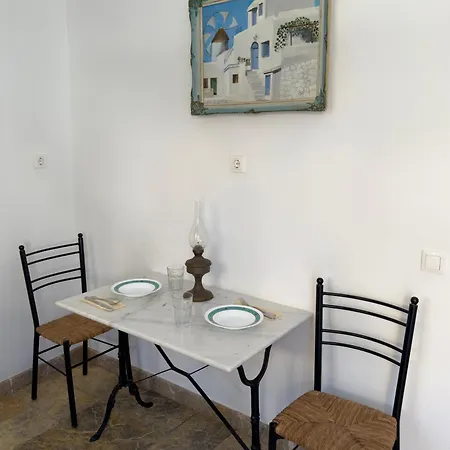 Akti Giannaki Apartment