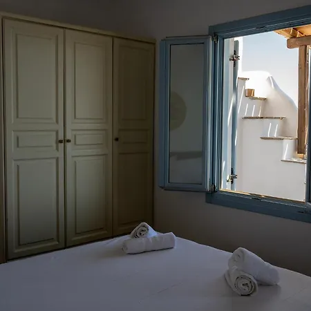 Apartment Sea View In By Tinosstay