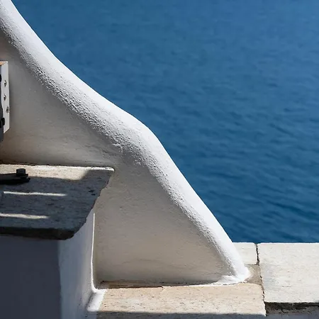 شقة Sea View In Kardhianí